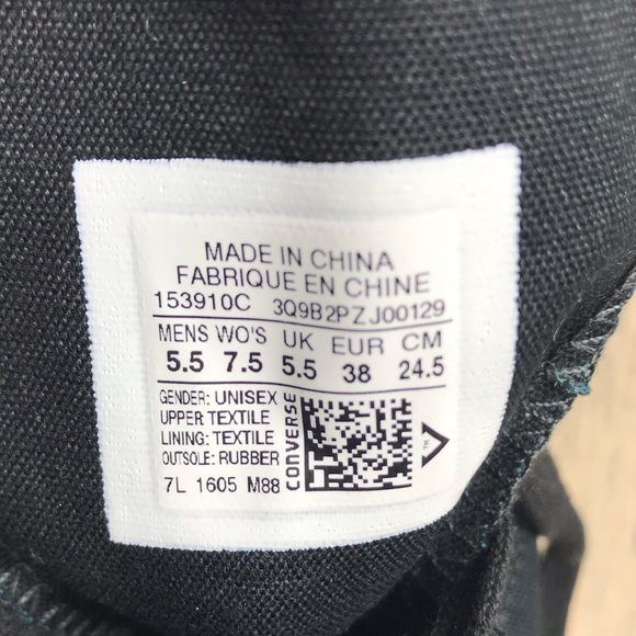 NWT Converse Ctas HI Black Navy Red WMNS AUTHENTIC - Picture 7 of 7